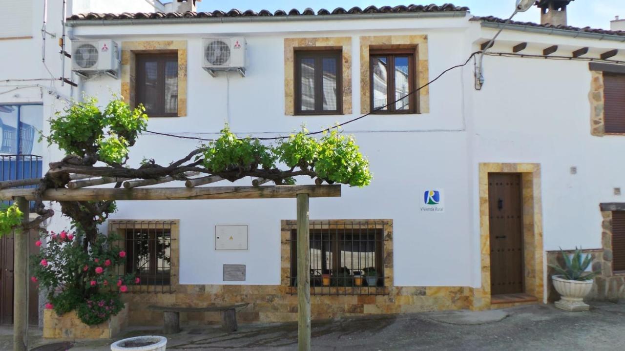 Vivienda Rural Fuente De Los Gusarapos Burunchel Exterior foto