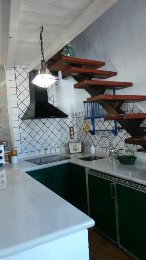 Vivienda Rural Fuente De Los Gusarapos Burunchel Exterior foto